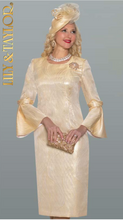 Load image into Gallery viewer, Lily and Taylor 5179